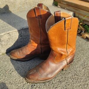 CHIPPEWA Men's Boots Size 9 EE (Wide) Cowboy Western Made in USA Leather Clean